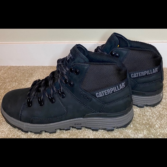 Caterpillar Men’s Size 7.5 Black Leather Boots - Picture 1 of 6